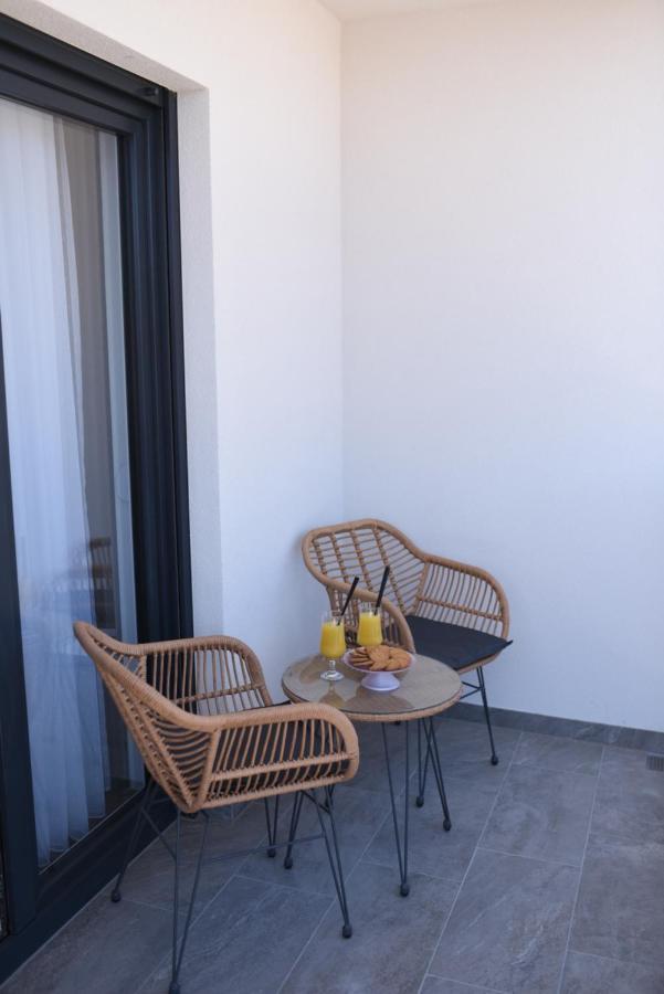 B1Villa ซรีมา ภายนอก รูปภาพ
