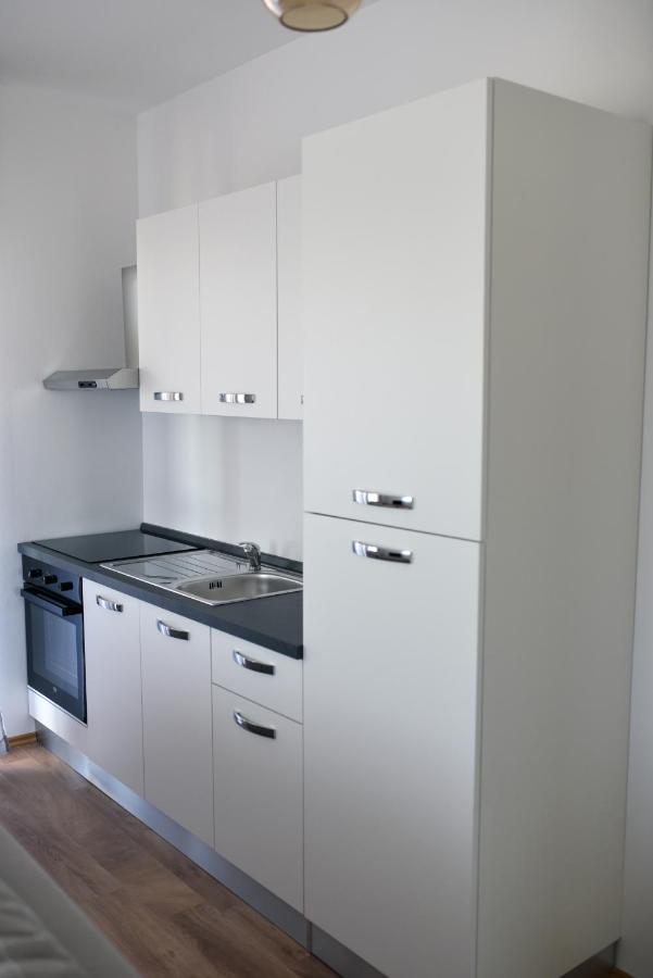 B1Villa ซรีมา ภายนอก รูปภาพ