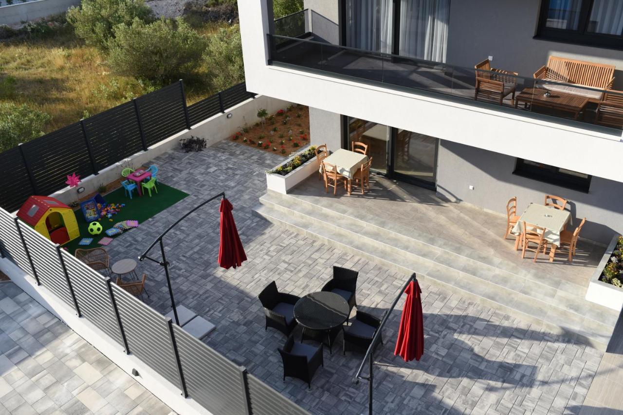 B1Villa ซรีมา ภายนอก รูปภาพ